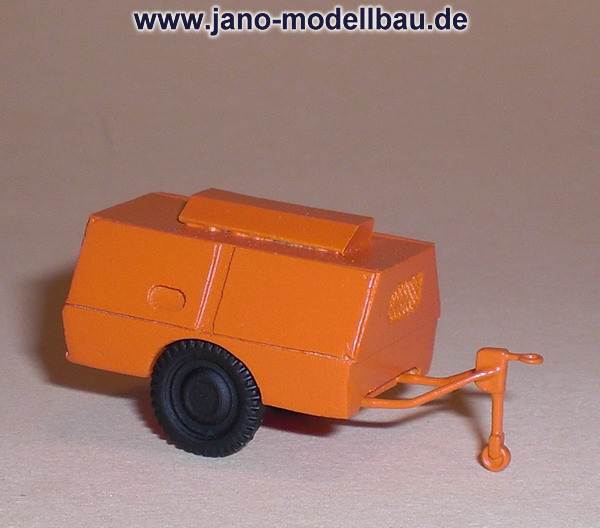Kompressoranhänger Diko 4/8 der DDR in orange TT